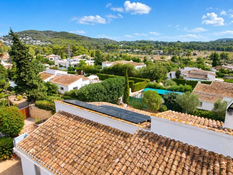 5 chambre Villa/Maison à vendre à Javea / Xabia avec piscine garage - 700 000 € (Ref: 10086041)