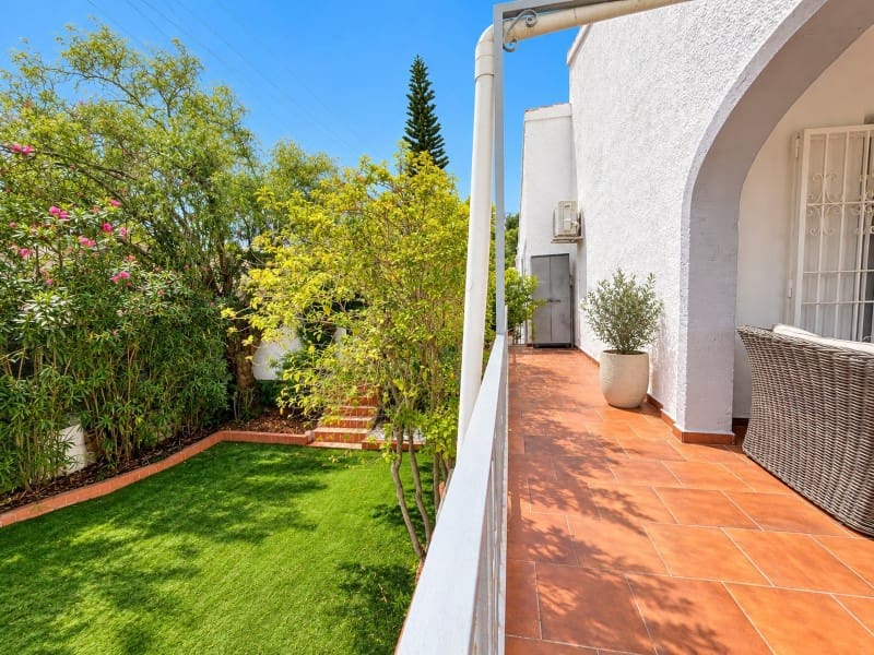 5 chambre Villa/Maison à vendre à Javea / Xabia avec piscine garage - 700 000 € (Ref: 10086041)