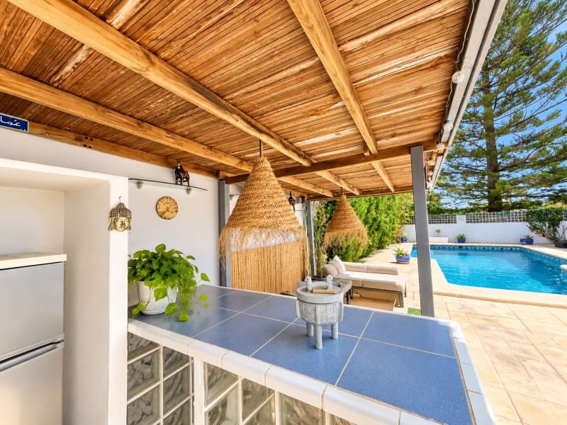5 chambre Villa/Maison à vendre à Javea / Xabia avec piscine garage - 700 000 € (Ref: 10086041)