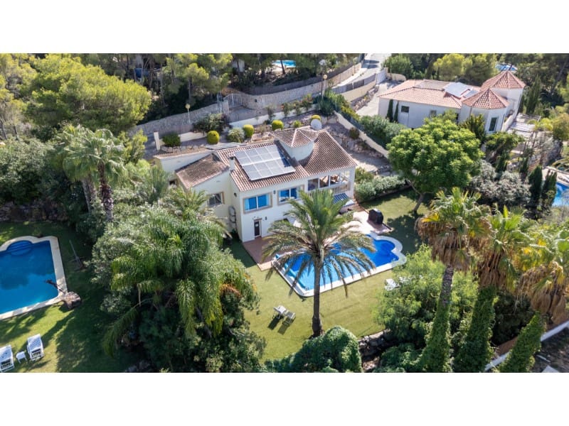 Chalet de 3 habitaciones en Javea / Xàbia en venta con piscina - 795.000 € (Ref: 10089398)