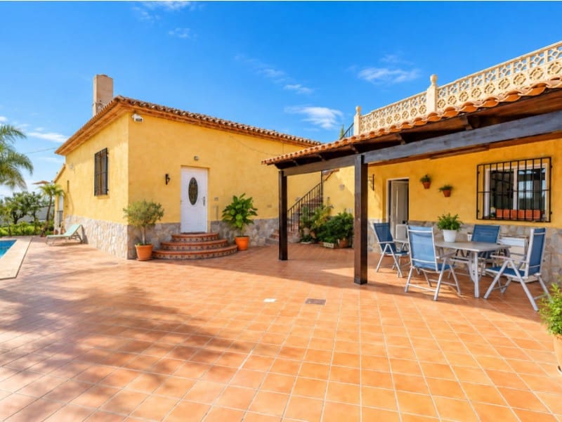 3 camera da letto Finca/Casa di Campagna in vendita in Altea la Vella con piscina garage - 520.000 € (Rif: 10089399)