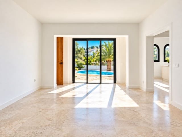 Chalet de 4 habitaciones en Altea en venta con piscina - 689.000 € (Ref: 10110947)