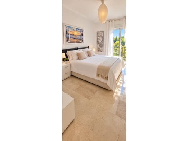 5 Zimmer Villa zu verkaufen in Altea mit Pool - 790.000 € (Ref: 10110950)