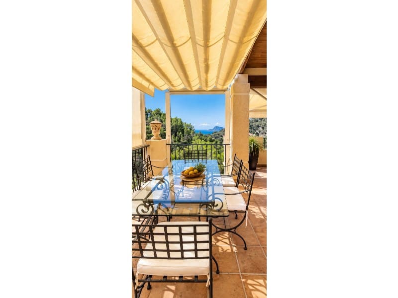 Chalet de 5 habitaciones en Altea en venta con piscina - 790.000 € (Ref: 10110950)