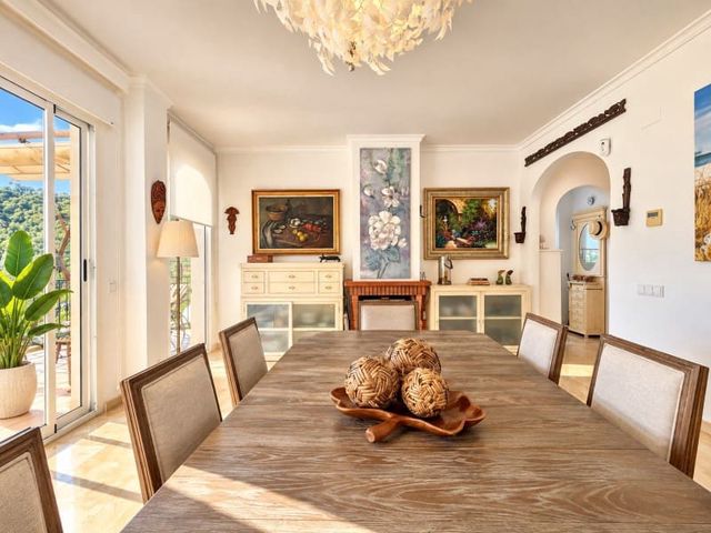 5 sovrum Villa till salu i Altea med pool - 690 000 € (Ref: 10110950)