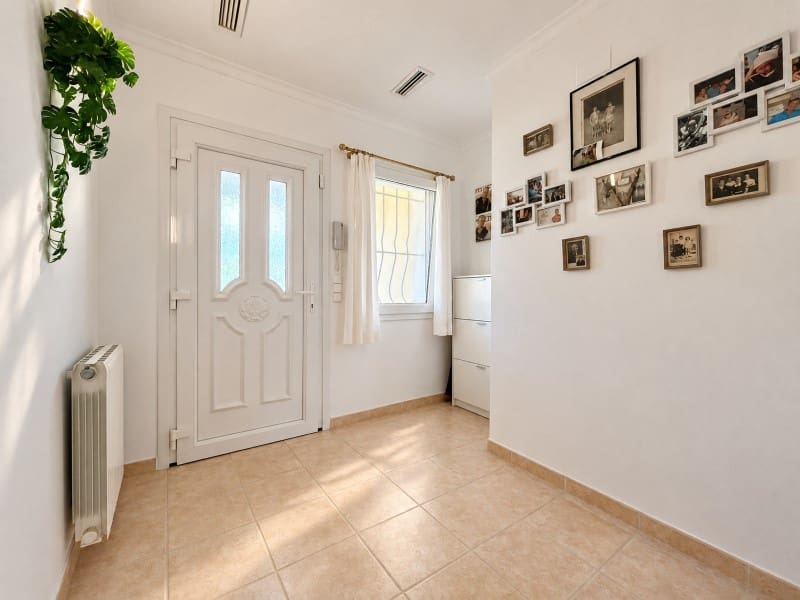 3 bedroom Villa for sale in Benitachell / Benitatxell with pool garage - € 649,000 (Ref: 10162887)