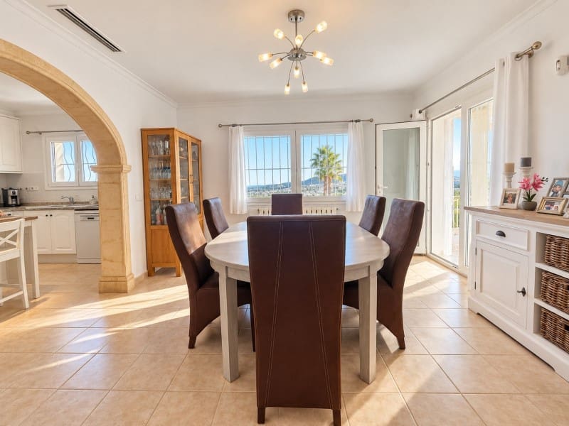 3 bedroom Villa for sale in Benitachell / Benitatxell with pool garage - € 649,000 (Ref: 10162887)