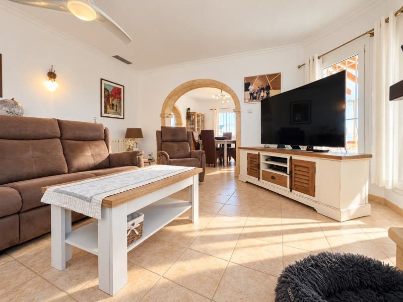3 bedroom Villa for sale in Benitachell / Benitatxell with pool garage - € 649,000 (Ref: 10162887)