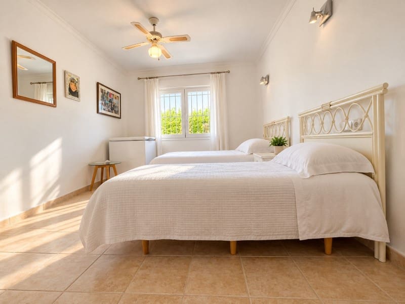 3 bedroom Villa for sale in Benitachell / Benitatxell with pool garage - € 649,000 (Ref: 10162887)