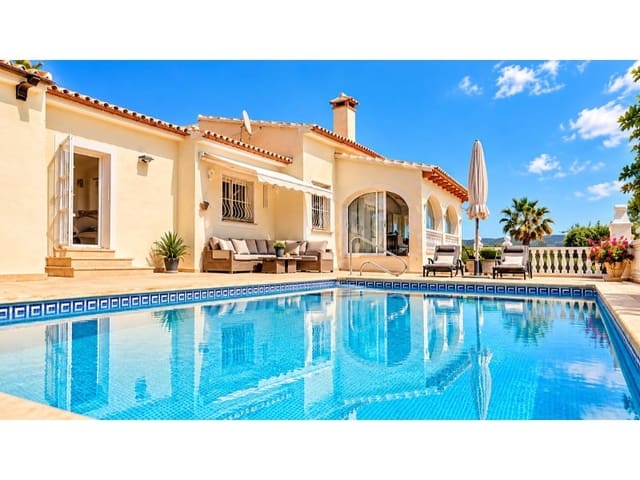 3 soveværelse Villa til salg i Benitachell / Benitatxell med swimmingpool garage - € 625.000 (Ref: 10162887)
