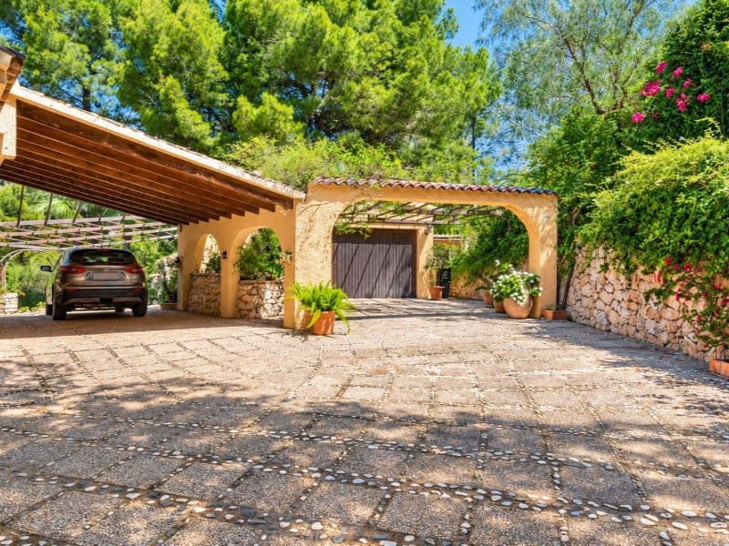 5 bedroom Villa for sale in Altea la Vella with pool garage - € 1,580,000 (Ref: 10182886)
