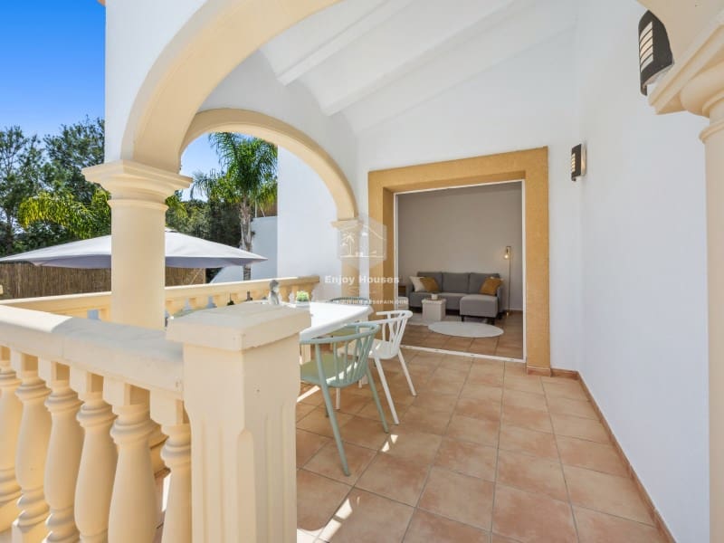 3 sovrum Villa till salu i Javea / Xabia med pool - 400 000 € (Ref: 8916930)