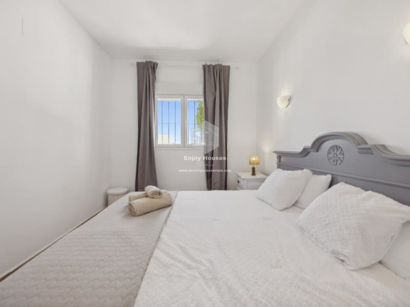 3 sypialnia Willa na sprzedaż w Javea / Xabia z basenem - 427 500 € (Ref: 8916932)