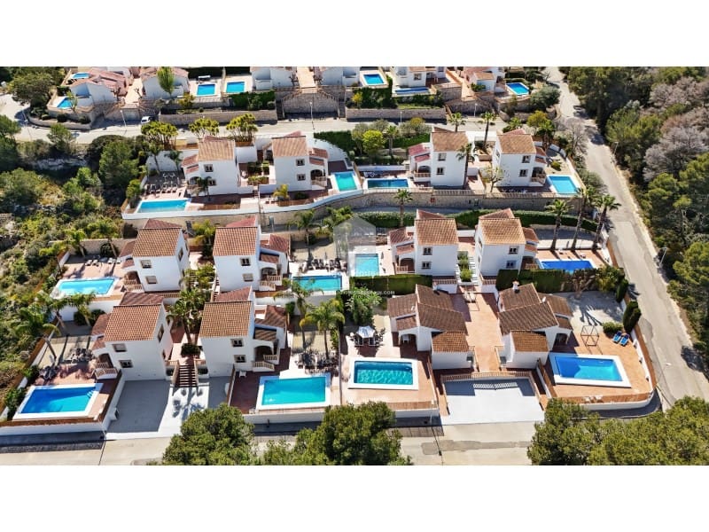 2 makuuhuone Bungalow myytävänä paikassa Javea / Xabia - 362 750 € (Ref: 8916934)