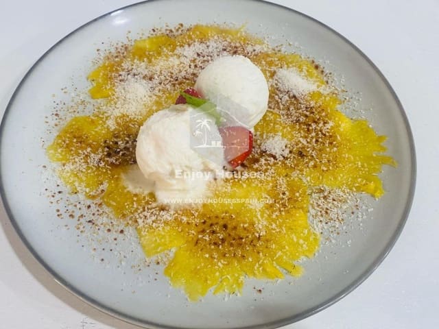 Restaurant/bar te huur in Casco Urbano, Teulada-Moraira - € 2.550 (Ref: 8916977)