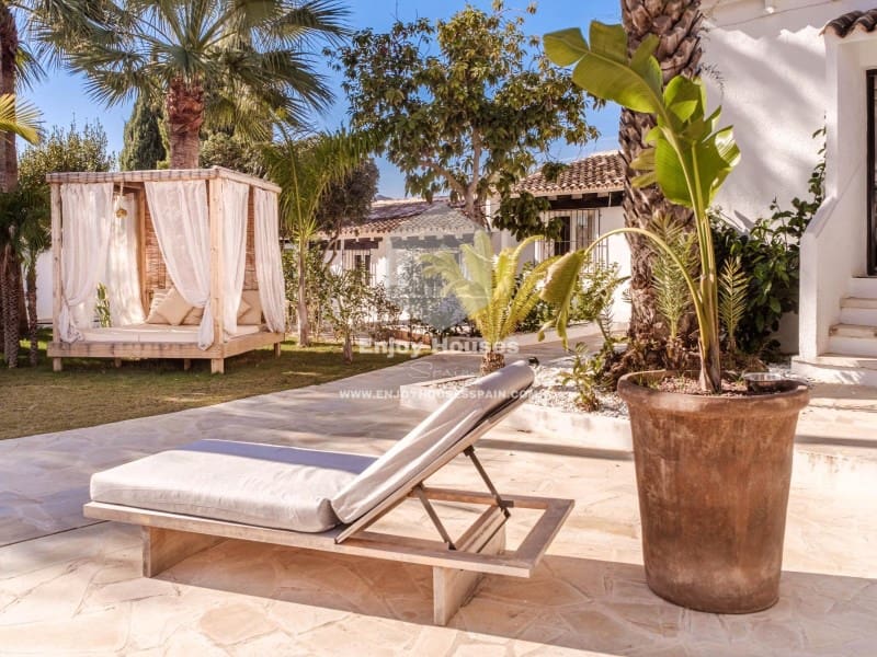 5 bedroom Finca/Country House for sale in Jesus Pobre with pool garage - € 1,550,000 (Ref: 8917009)