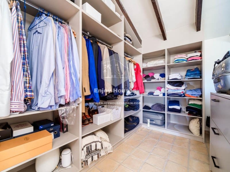 5 bedroom Finca/Country House for sale in Jesus Pobre with pool garage - € 1,550,000 (Ref: 8917009)