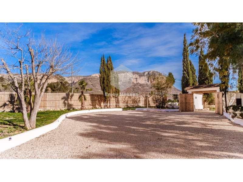 5 bedroom Finca/Country House for sale in Jesus Pobre with pool garage - € 1,550,000 (Ref: 8917009)