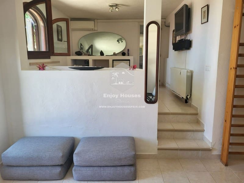 Chalet de 6 habitaciones en Javea / Xàbia en venta con piscina - 1.500.000 € (Ref: 8917028)