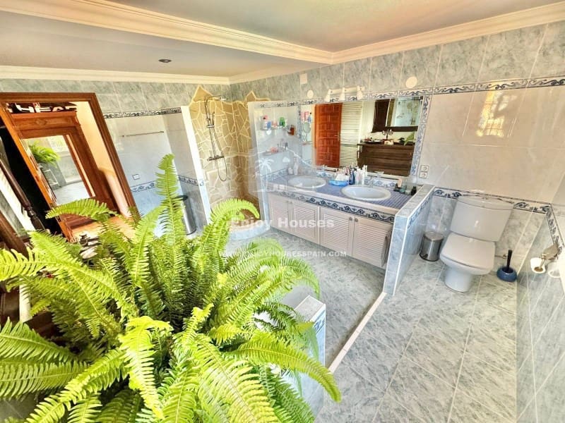 Chalet de 6 habitaciones en Javea / Xàbia en venta con piscina - 1.500.000 € (Ref: 8917028)