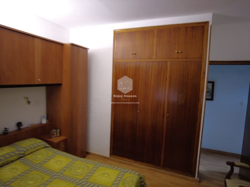 Chalet de 3 habitaciones en Dénia en venta - 525.000 € (Ref: 8917046)