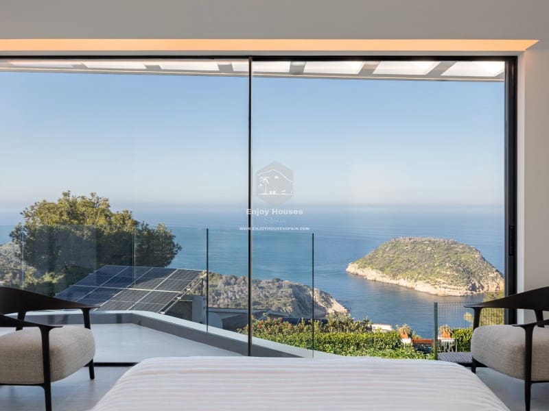 4 slaapkamer Villa te koop in Javea / Xabia met zwembad - € 3.995.000 (Ref: 8917050)