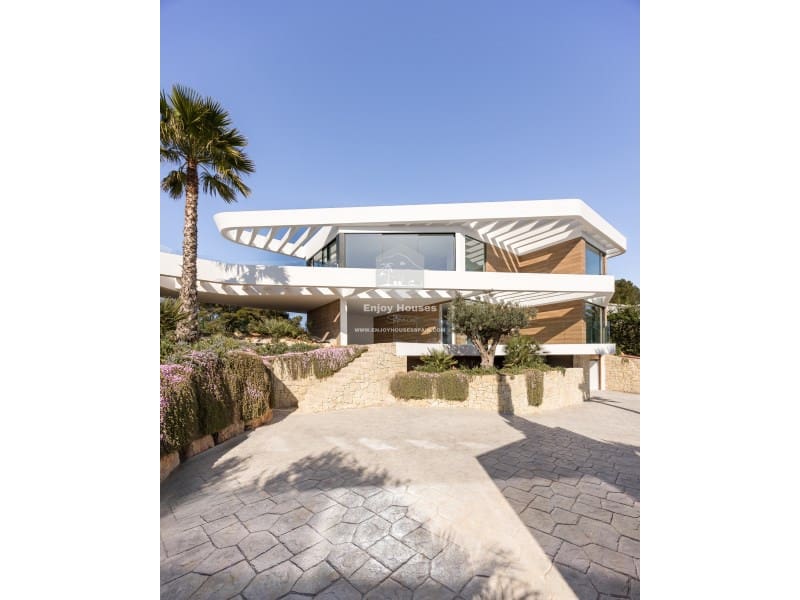 4 slaapkamer Villa te koop in Javea / Xabia met zwembad - € 3.995.000 (Ref: 8917050)