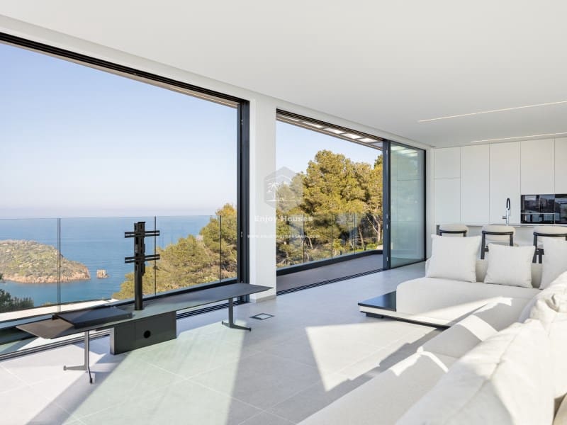 4 slaapkamer Villa te koop in Javea / Xabia met zwembad - € 3.995.000 (Ref: 8917050)