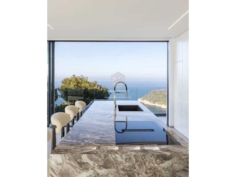 4 slaapkamer Villa te koop in Javea / Xabia met zwembad - € 3.995.000 (Ref: 8917050)