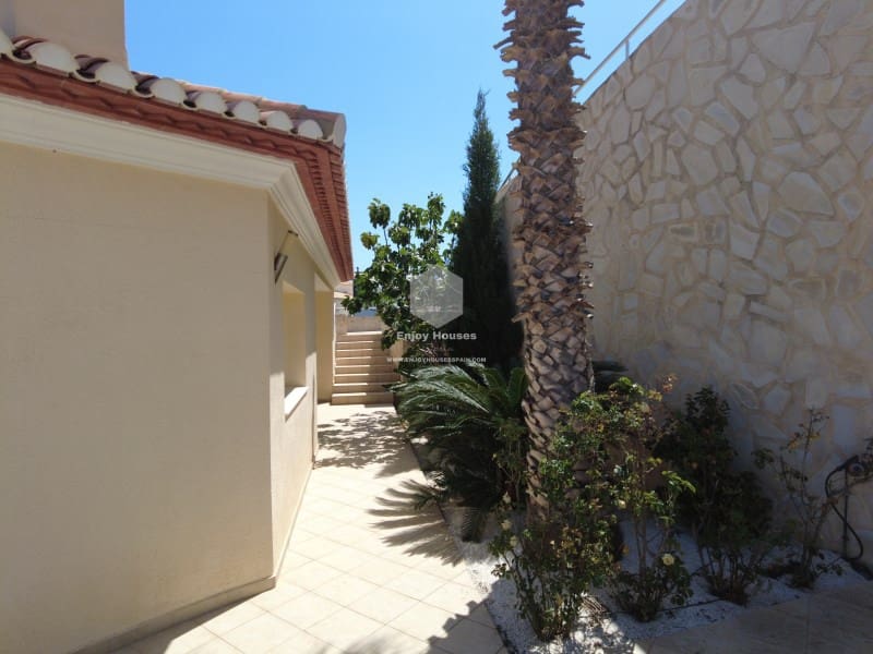 5 soverom Villa til salgs i Denia med svømmebasseng - € 973 750 (Ref: 8917055)