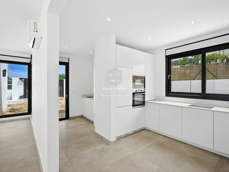 4 slaapkamer Villa te koop in Javea / Xabia met zwembad - € 995.000 (Ref: 8917056)