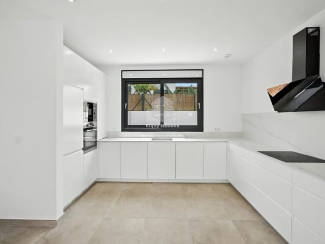 4 sypialnia Willa na sprzedaż w Partides comunes - Adsubia, Javea / Xàbia z basenem - 995 000 € (Ref: 8917056)