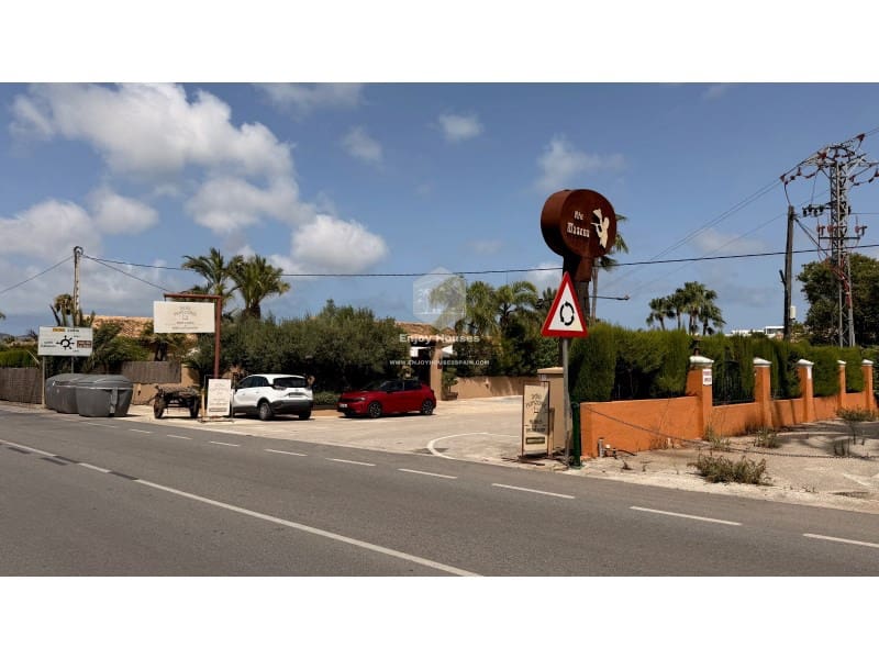 4 slaapkamer Villa te koop in Javea / Xabia met zwembad - € 995.000 (Ref: 8917056)