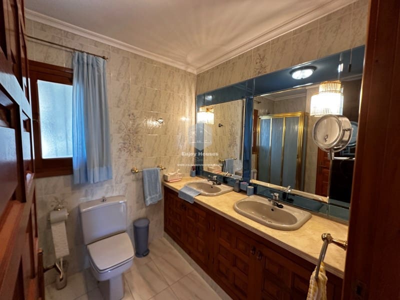 7 quarto Moradia para venda em Javea / Xabia com piscina - 1 350 000 € (Ref: 8917058)