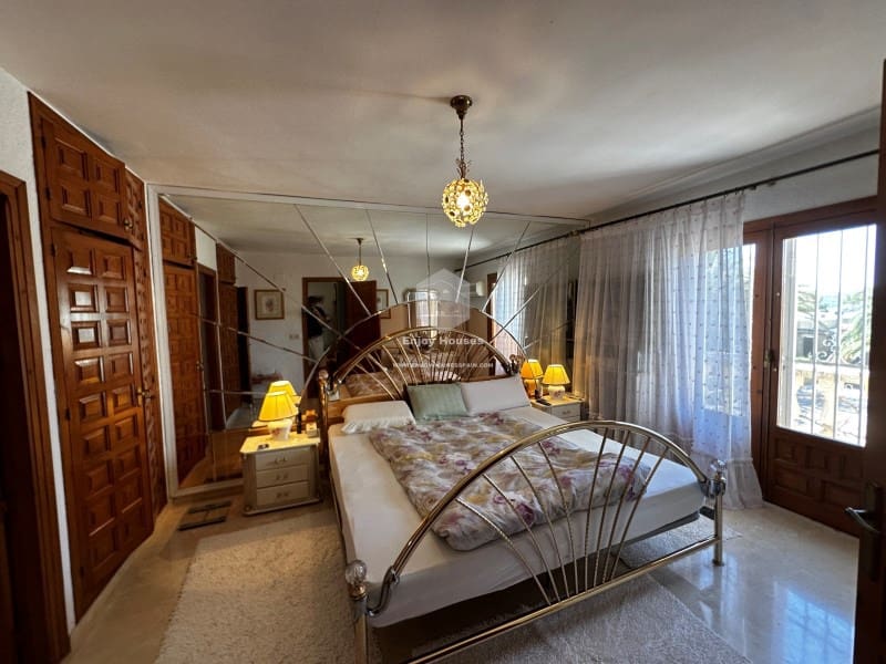 7 quarto Moradia para venda em Javea / Xabia com piscina - 1 350 000 € (Ref: 8917058)