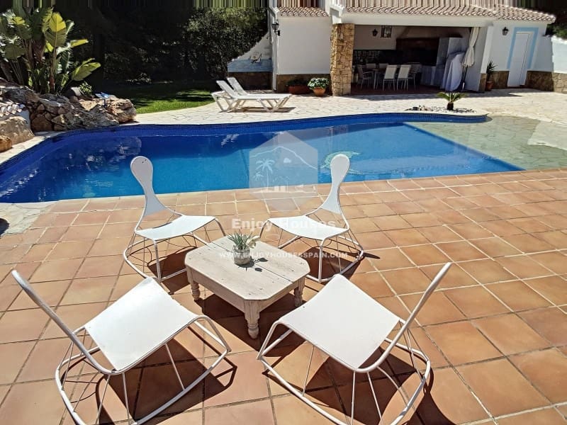 3 soverom Villa til salgs i Javea / Xabia med svømmebasseng - € 890 000 (Ref: 8917066)