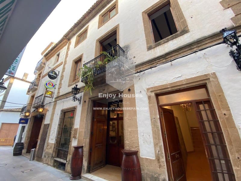 Commercial for sale in Javea / Xabia - € 1,350,000 (Ref: 8917115)