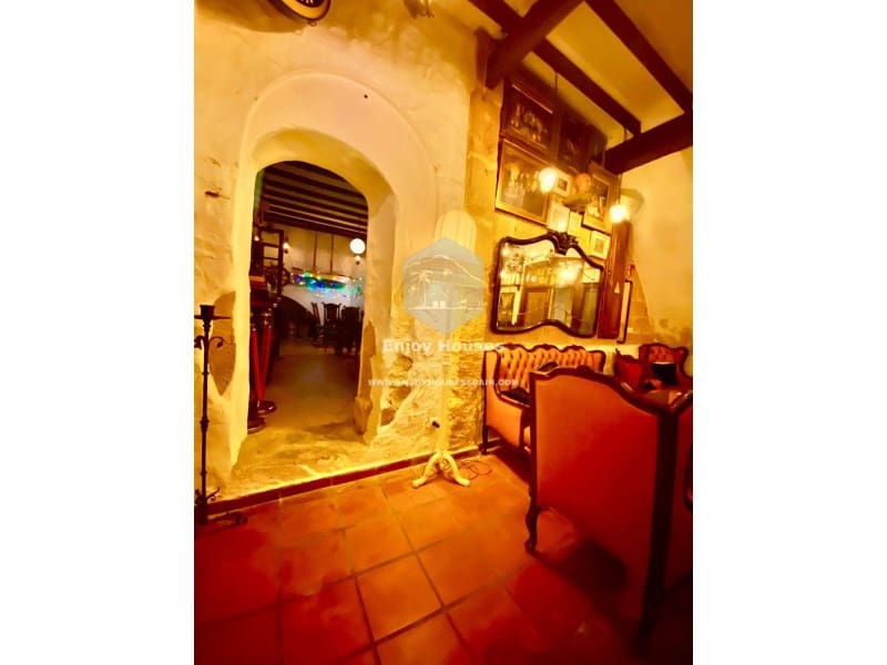 Commercial for sale in Javea / Xabia - € 1,350,000 (Ref: 8917115)