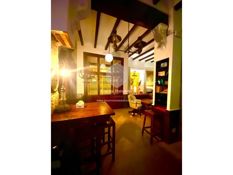 Commercial for sale in Javea / Xabia - € 1,350,000 (Ref: 8917115)