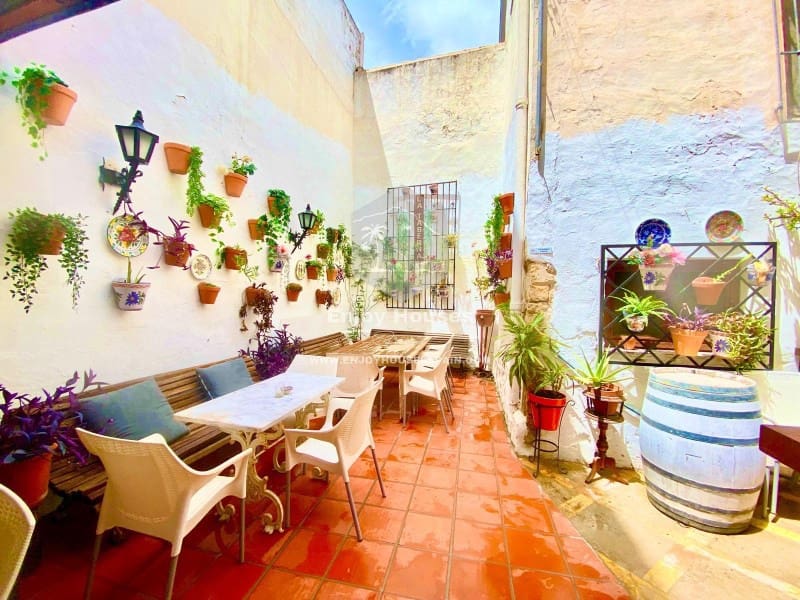 Commercial for sale in Javea / Xabia - € 1,350,000 (Ref: 8917115)