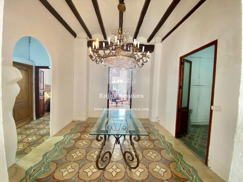 Commercial for sale in Javea / Xabia - € 1,350,000 (Ref: 8917115)