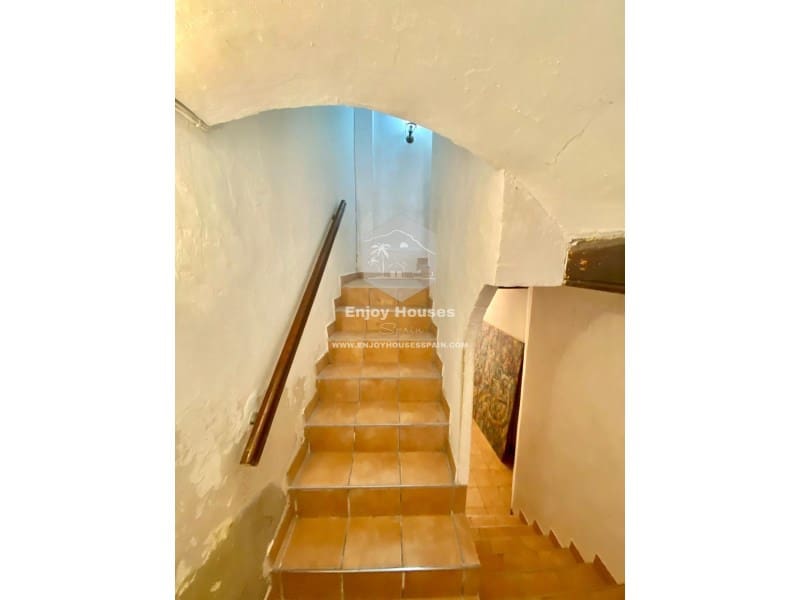 Commercial for sale in Javea / Xabia - € 1,350,000 (Ref: 8917115)