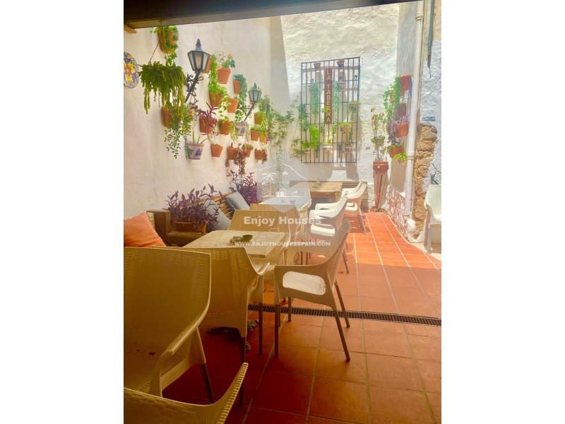 Commercial for sale in Javea / Xabia - € 1,350,000 (Ref: 8917115)