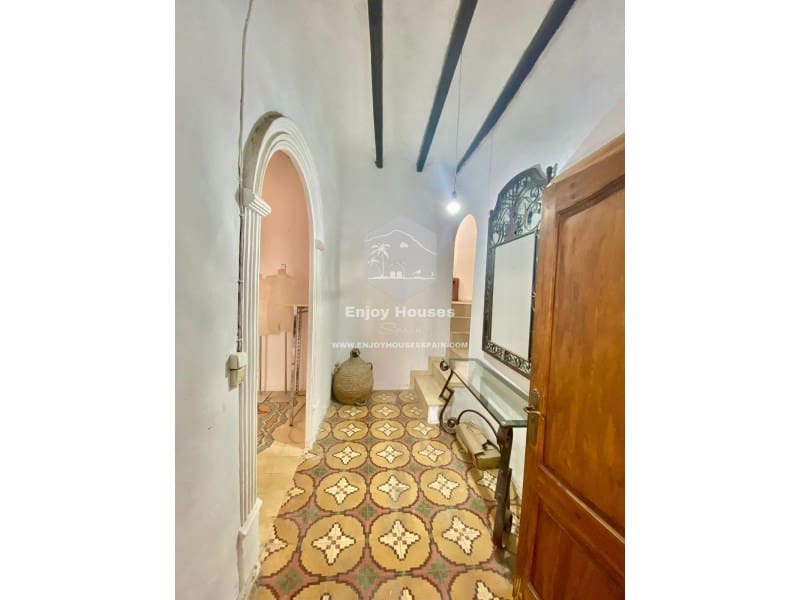 Commercial for sale in Javea / Xabia - € 1,350,000 (Ref: 8917115)