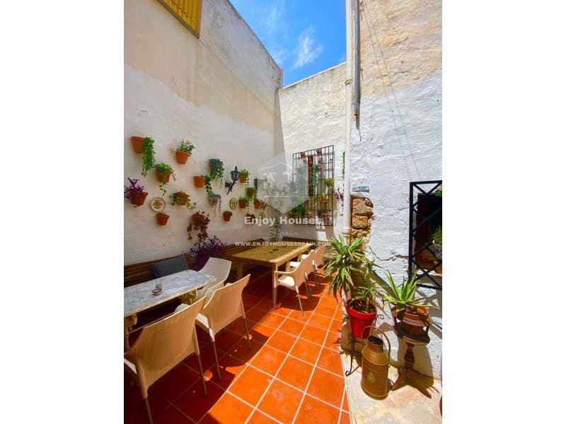 Commercial for sale in Javea / Xabia - € 1,350,000 (Ref: 8917115)