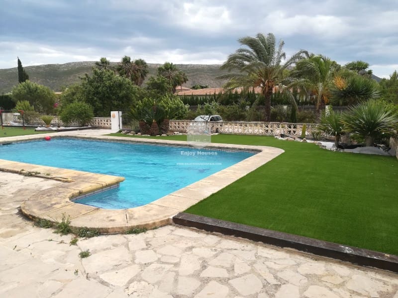 3 quarto Moradia para venda em Javea / Xabia com piscina - 1 200 000 € (Ref: 8917116)