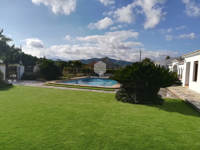 3 quarto Moradia para venda em Javea / Xabia com piscina - 1 200 000 € (Ref: 8917116)