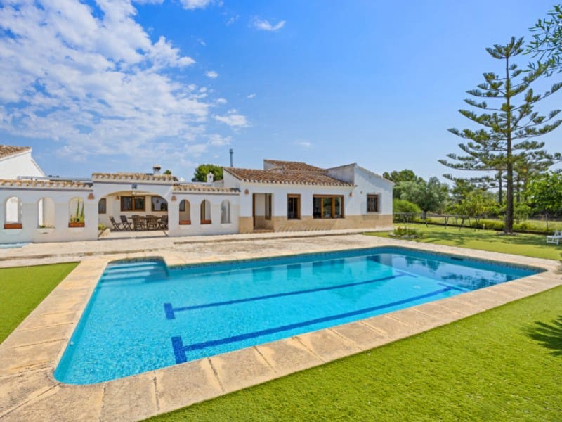3 Zimmer Villa zu verkaufen in Javea / Xabia mit Pool - 1.200.000 € (Ref: 8917116)