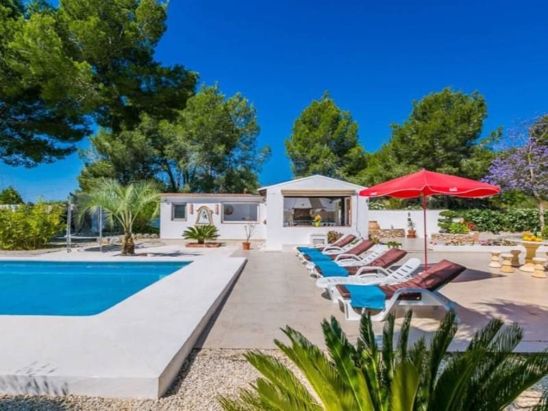 4 makuuhuone Huvila myytävänä paikassa Teulada mukana uima-altaan - 780 000 € (Ref: 8917140)