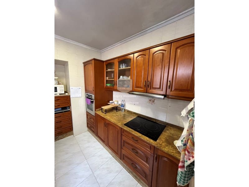 8 chambre Maison de Ville à vendre à Gata de Gorgos - 320 000 € (Ref: 8917152)